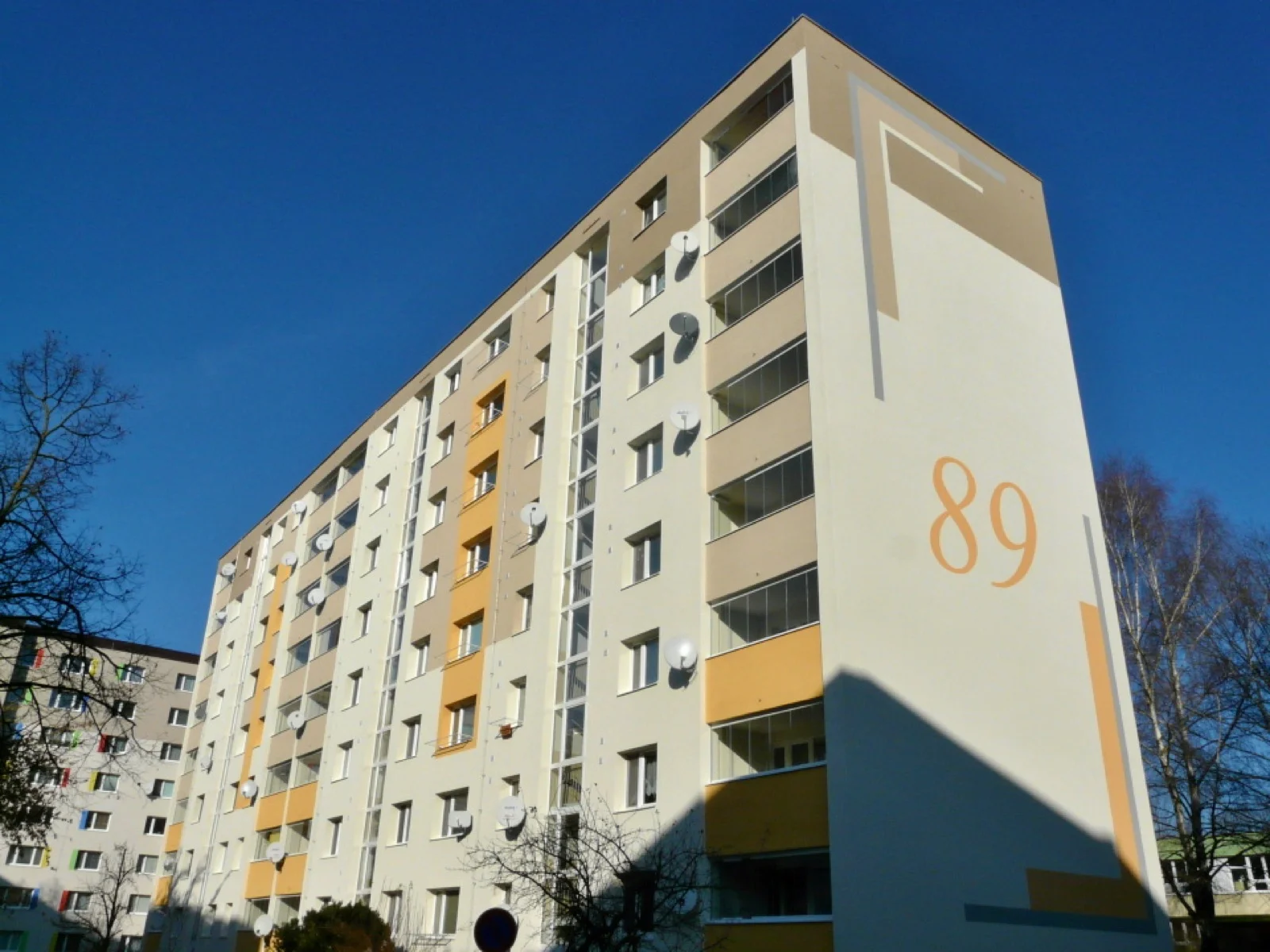 Centrum II 89 Dubnica nad Váhom, detail fasády