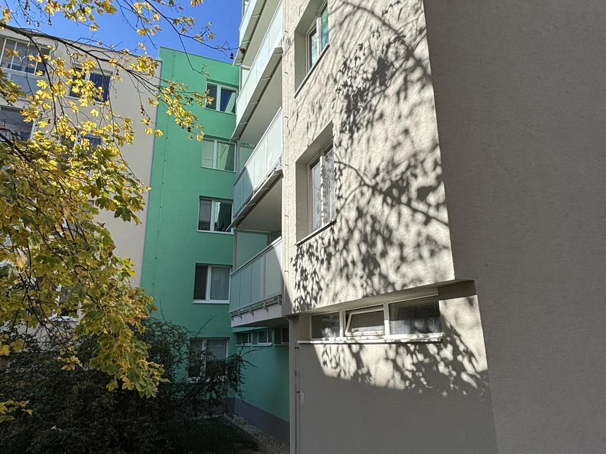 J. Halašu 2699 Trenčín, balkóny